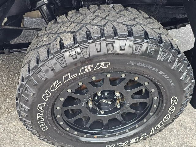 2013 Toyota Tundra Double Cab - Image 12