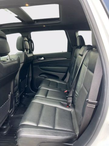 2019 Jeep Grand Cherokee - Image 10