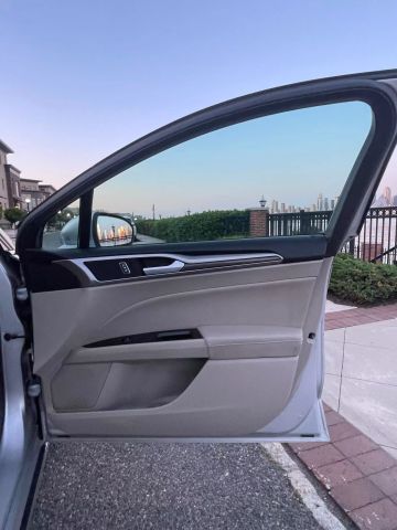 2019 Ford Fusion Sel Hybrid Sedan 4d - Image 33