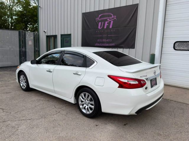 2016 Nissan Altima - Image 6