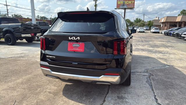 2024 Kia Sorento - Image 15
