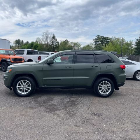 2017 Jeep Grand Cherokee Laredo Sport Utility 4d - Image 1