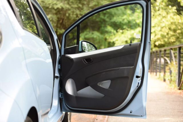 2016 Chevrolet Spark Ev - Image 16