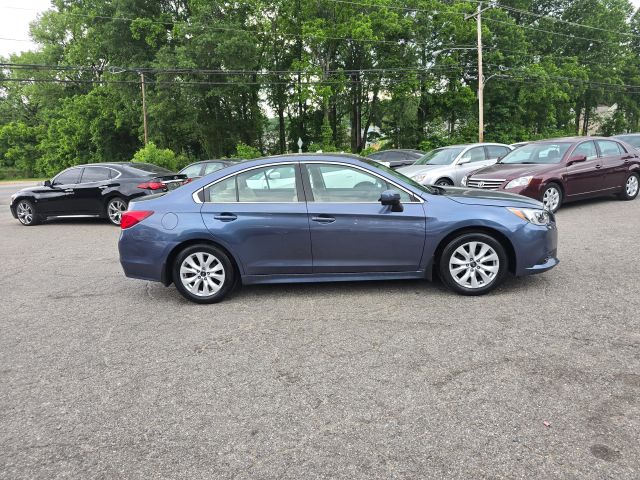 2015 Subaru Legacy - Image 4