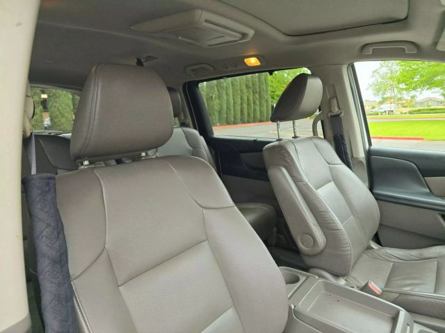 2016 Honda Odyssey - Image 27