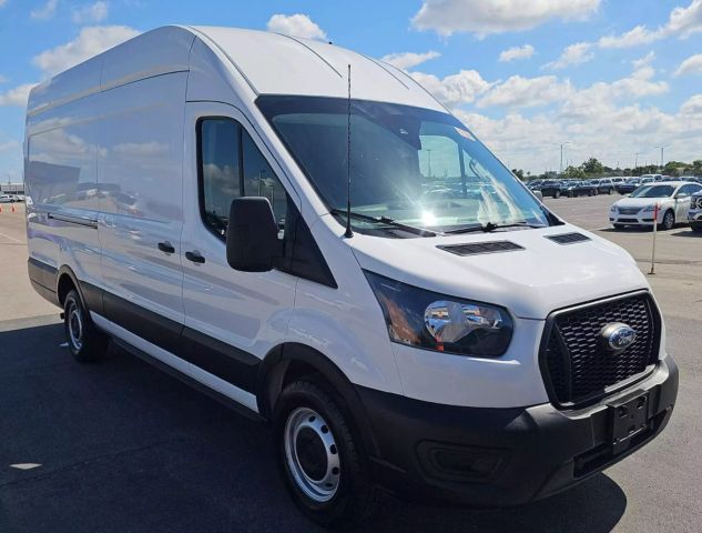 2023 Ford Transit 250 Cargo Van - Image 4