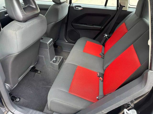 2009 Dodge Caliber - Image 17