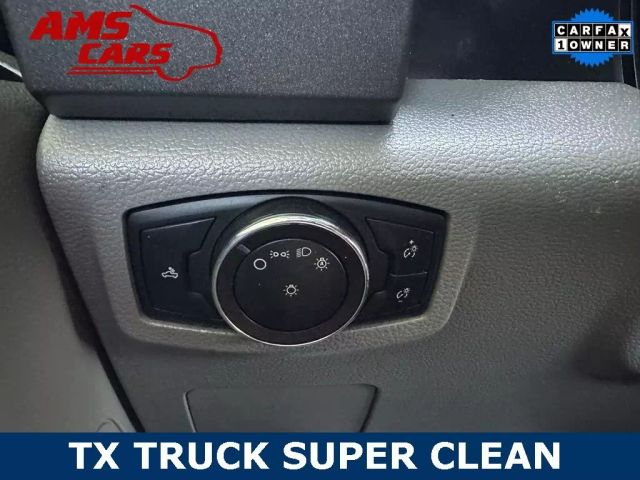 2019 Ford F250 Super Duty Super Cab - Image 29