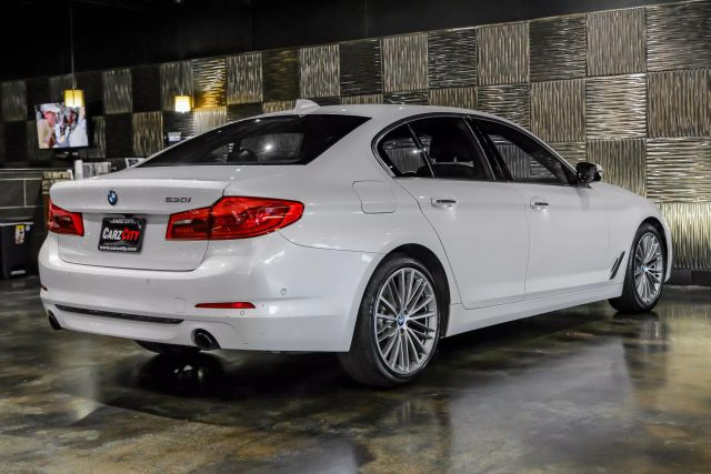 2017 Bmw 5 Series 530i Sedan 4d - Image 9