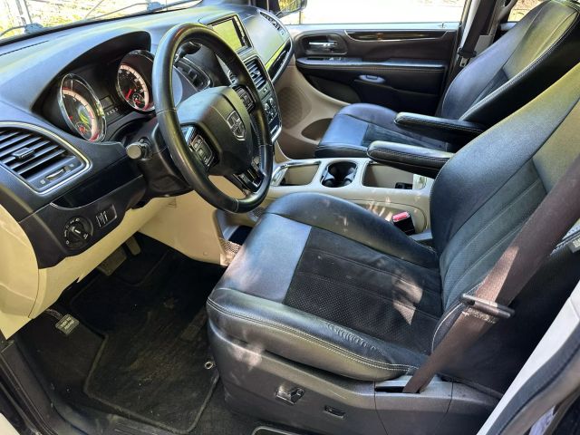 2017 Dodge Grand Caravan Passenger - Image 8