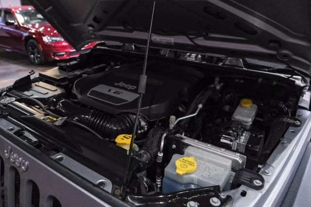 2018 Jeep Wrangler Unlimited Sport S (jk) Sport Utility 4d - Image 43