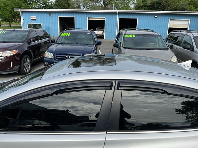 2015 Hyundai Elantra - Image 9