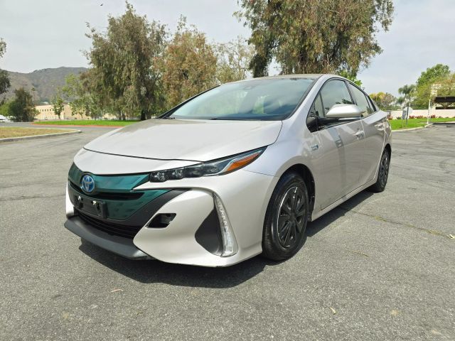 2018 Toyota Prius Prime - Image 3