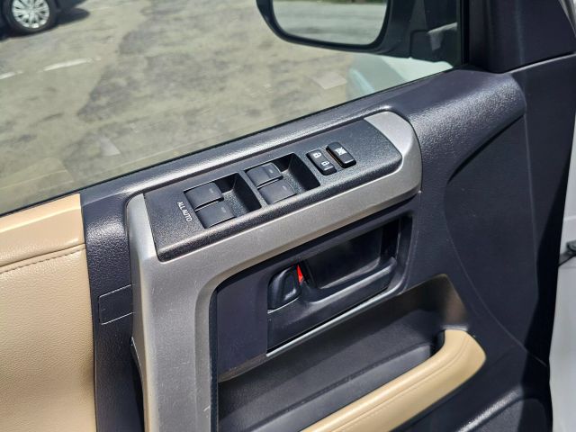 2011 Toyota 4runner - Image 18