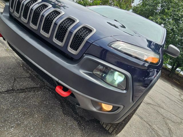 2015 Jeep Cherokee - Image 9