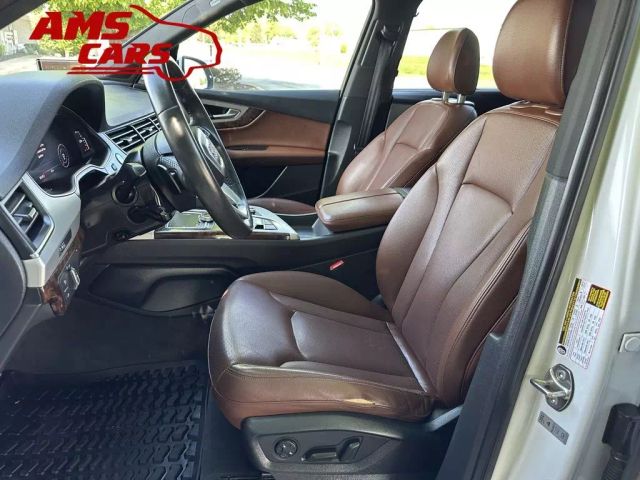 2019 Audi Q7 - Image 11