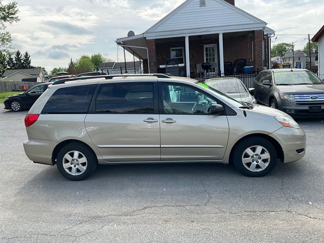 2006 Toyota Sienna - Image 4