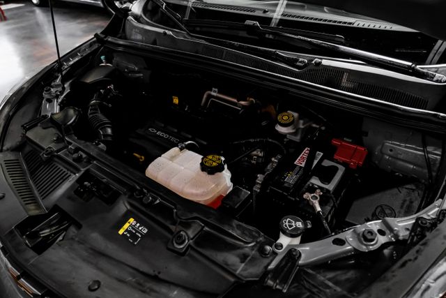 2019 Chevrolet Trax Lt Sport Utility 4d - Image 42