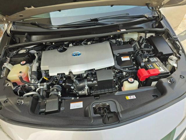 2018 Toyota Prius Prime - Image 48