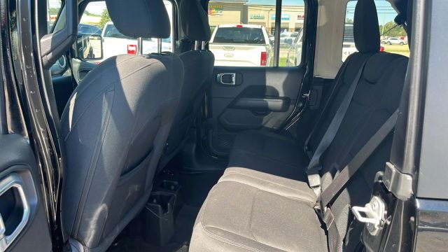 2020 Jeep Wrangler Unlimited - Image 25