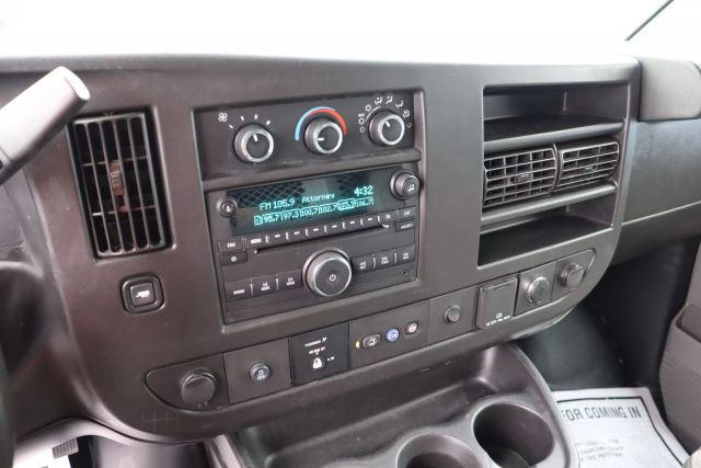 2020 Chevrolet Express 2500 Cargo - Image 10