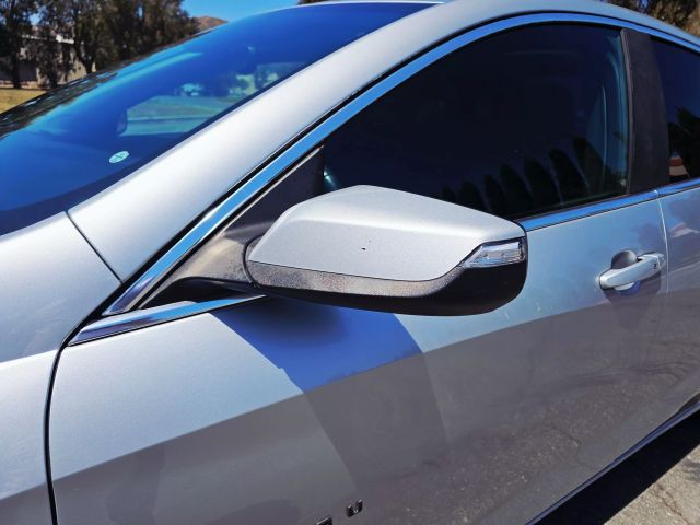 2018 Chevrolet Malibu - Image 9