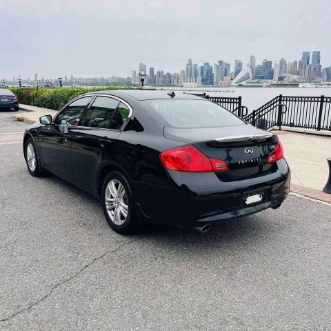 2013 Infiniti G37x Sedan 4d - Image 8