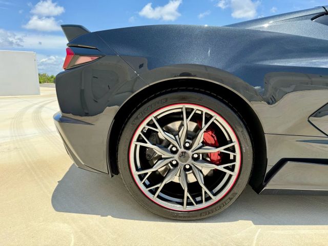 2023 Chevrolet Corvette - Image 13