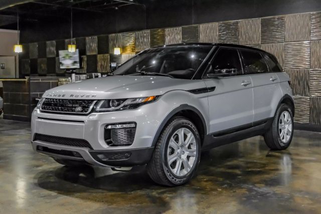 2018 Land Rover Range Rover Evoque Se Premium Sport Utility 4d - Image 6