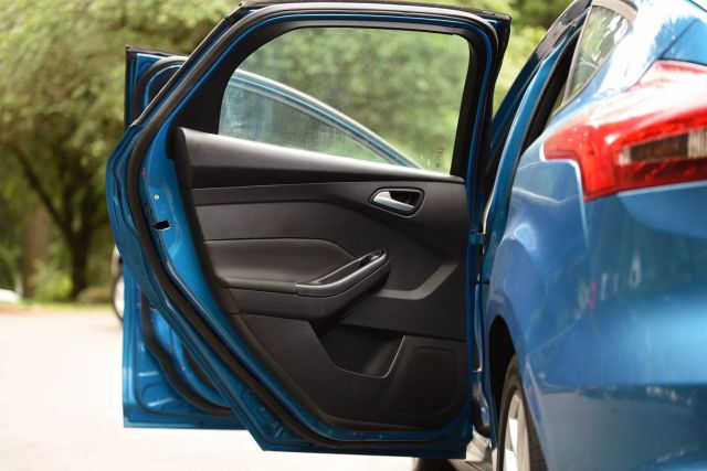 2015 Ford Focus - Image 16