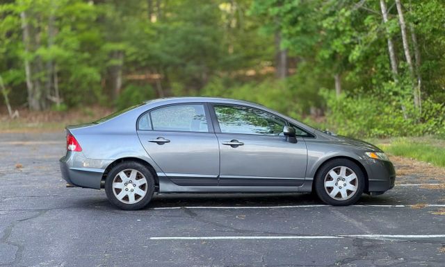 2010 Honda Civic Lx Sedan 4d - Image 4