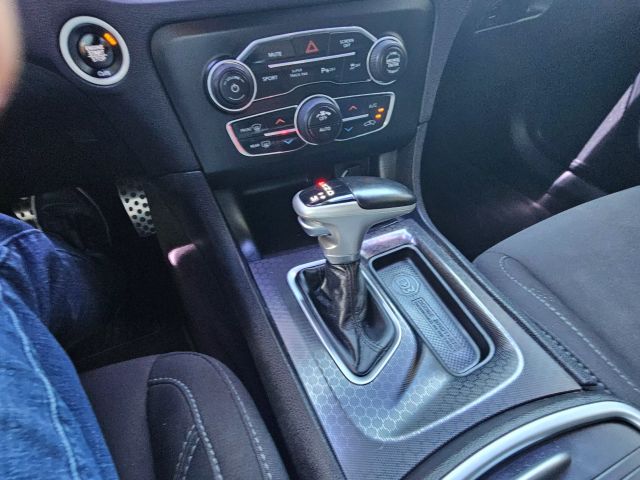2018 Dodge Charger - Image 21
