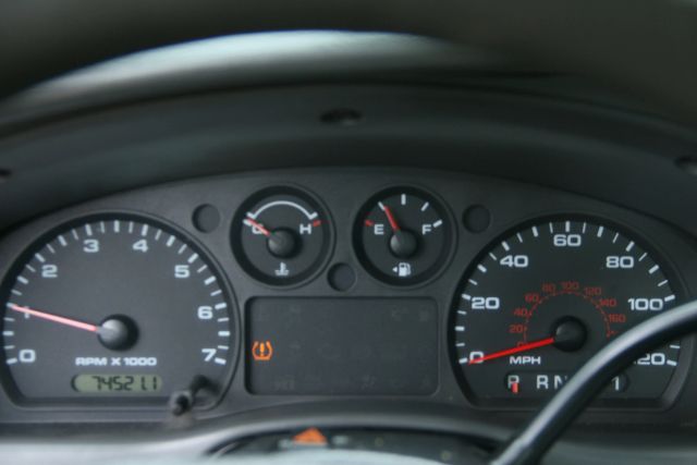 2010 Ford Ranger Regular Cab - Image 14
