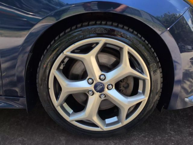2016 Ford Focus - Image 14