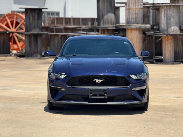 2018 Ford Mustang - Image 12