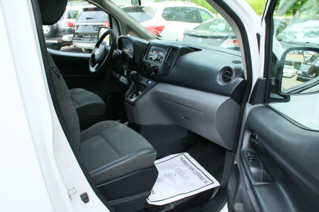 2017 Nissan Nv200 - Image 17