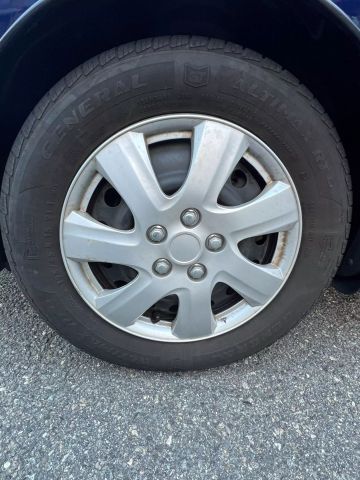 2009 Hyundai Elantra Gls Sedan 4d - Image 32