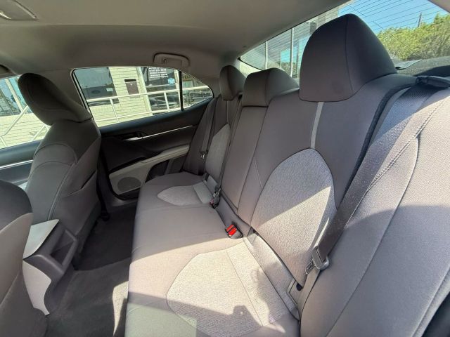 2021 Toyota Camry - Image 12