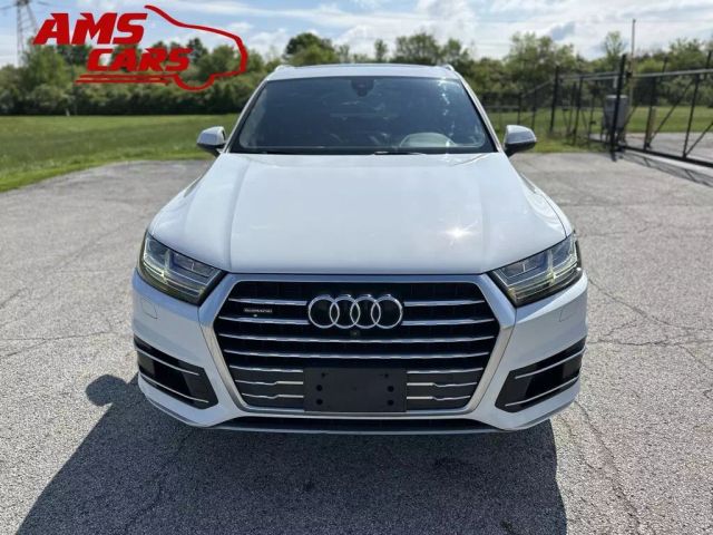2019 Audi Q7 - Image 2