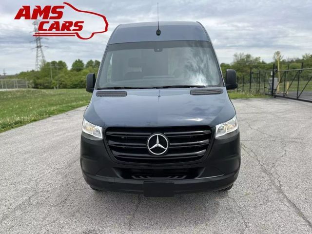 2019 Mercedes-benz Sprinter 2500 Cargo - Image 2