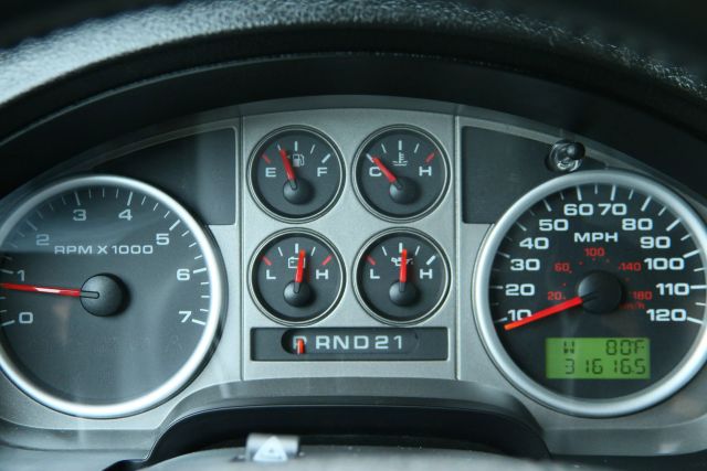 2004 Ford F150 Super Cab - Image 23