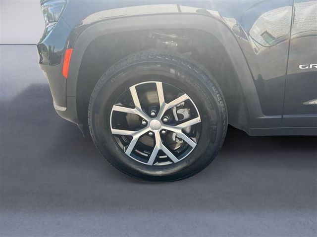 2024 Jeep Grand Cherokee L - Image 14
