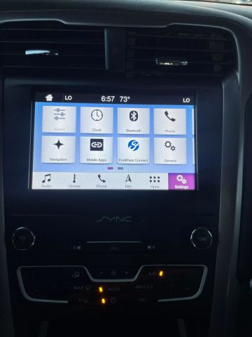 2019 Ford Fusion Sel Hybrid Sedan 4d - Image 19
