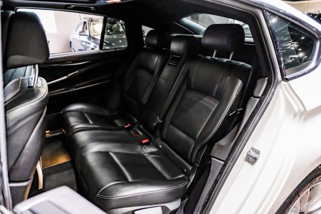 2017 Bmw 5 Series 535i Gran Turismo Xdrive Sedan 4d - Image 42