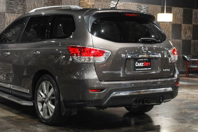 2016 Nissan Pathfinder Platinum Sport Utility 4d - Image 12