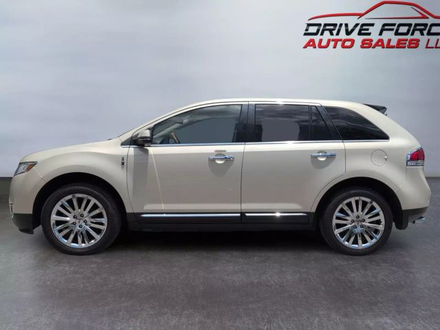 2015 Lincoln Mkx - Image 2