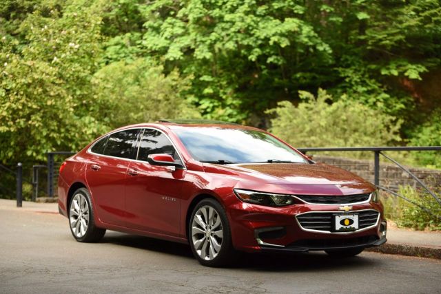 2018 Chevrolet Malibu - Image 16