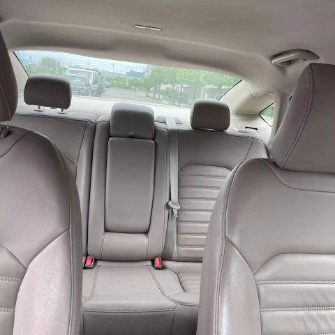 2018 Ford Fusion Se Sedan 4d - Image 27