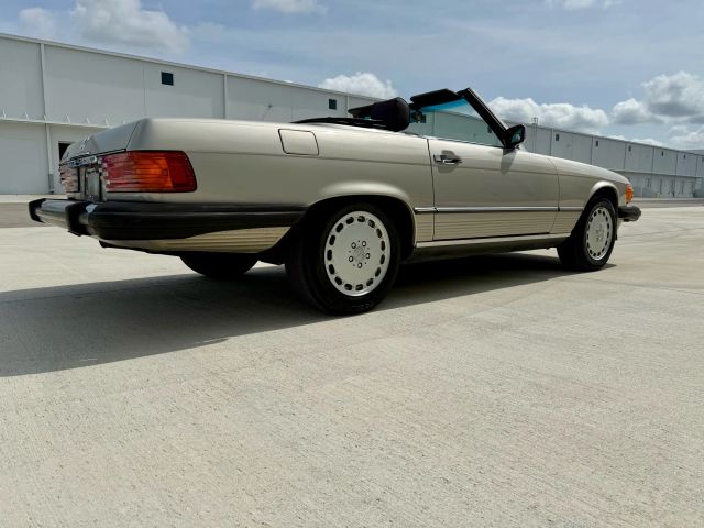 1987 Mercedes-benz 560 Series - Image 87