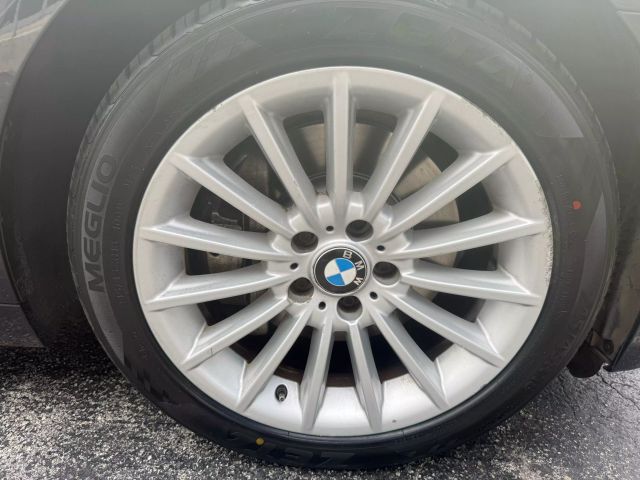 2013 Bmw 5 Series - Image 19